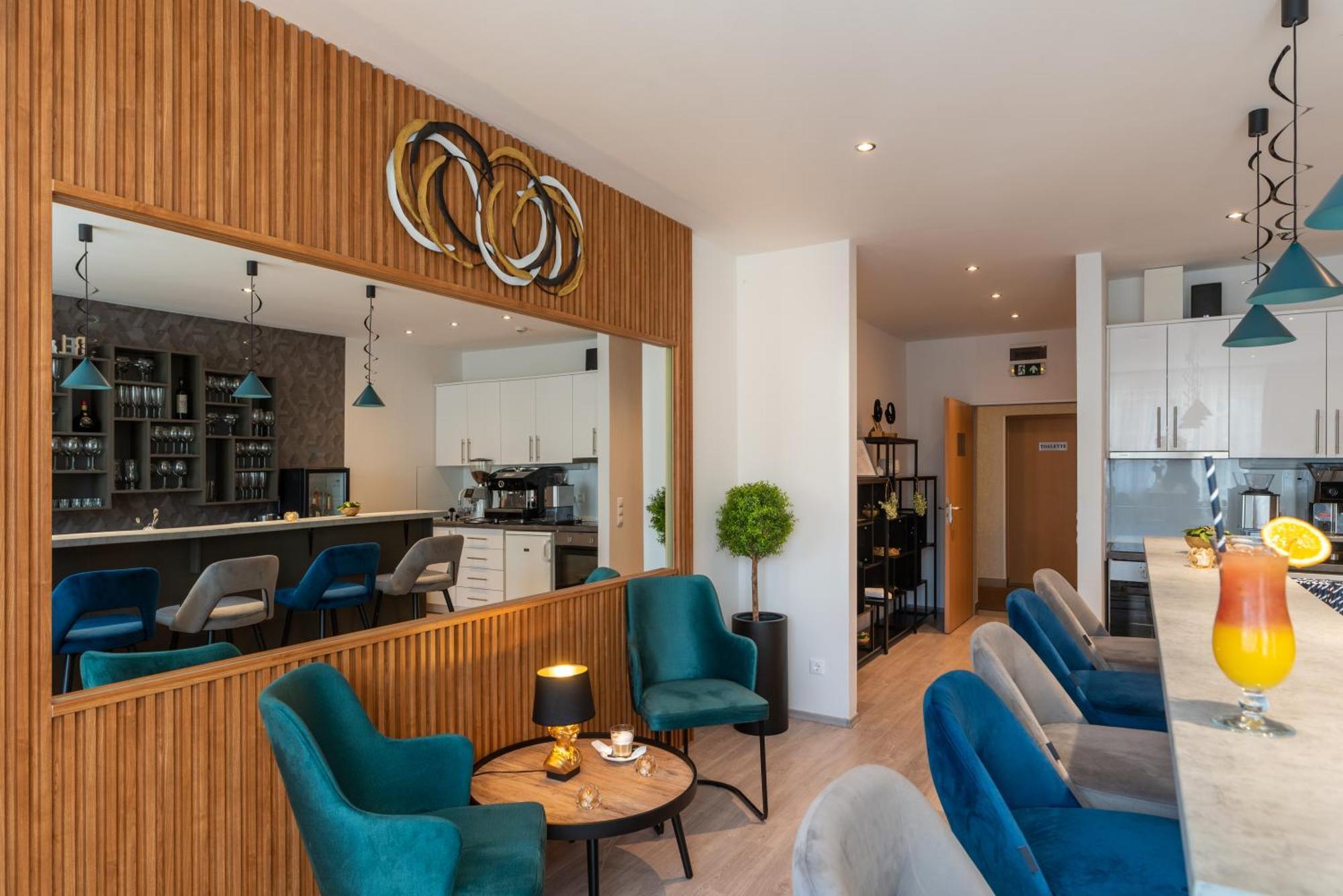 Holdvirag Hotel Sárvár Dış mekan fotoğraf