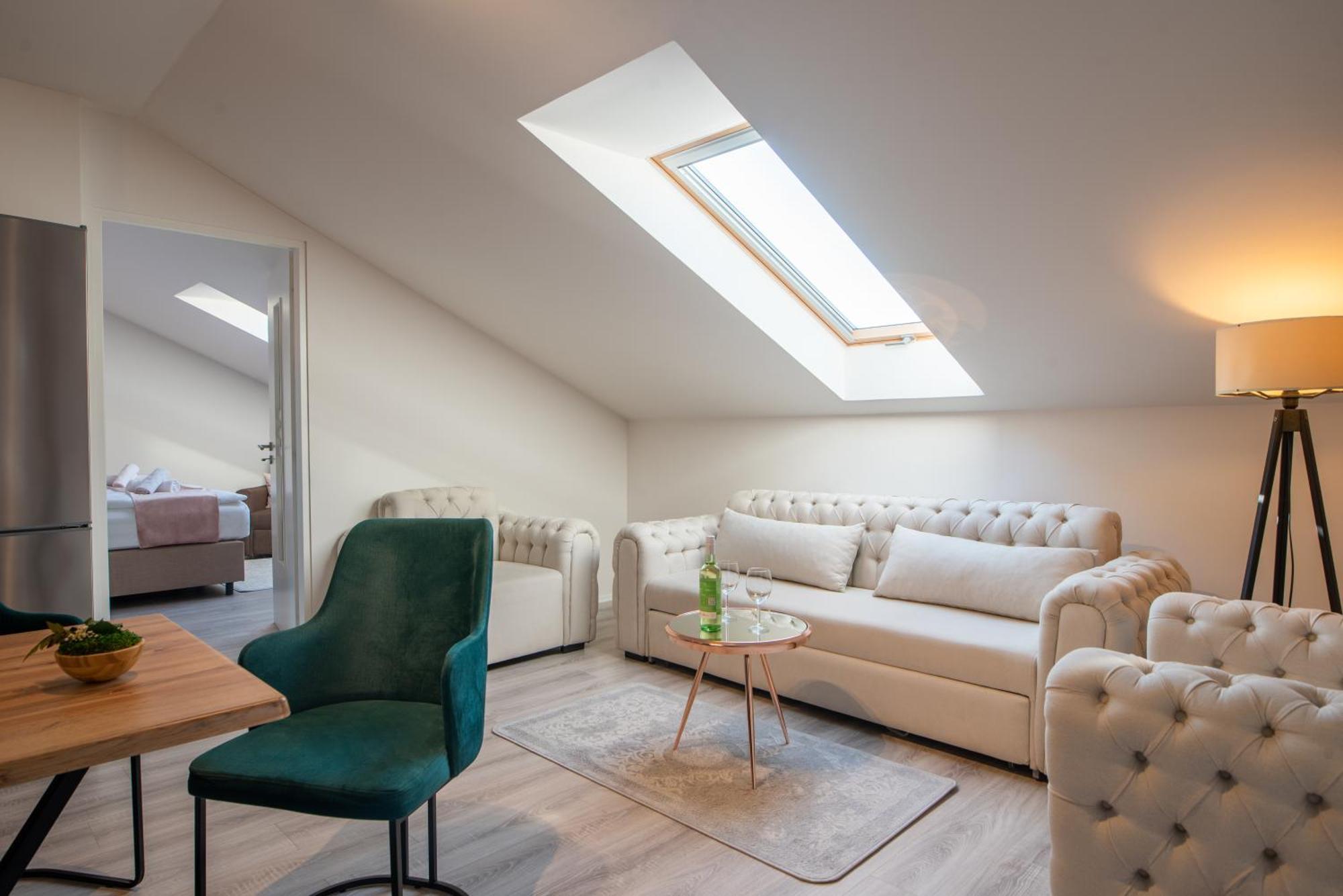 Holdvirag Hotel Sárvár Oda fotoğraf