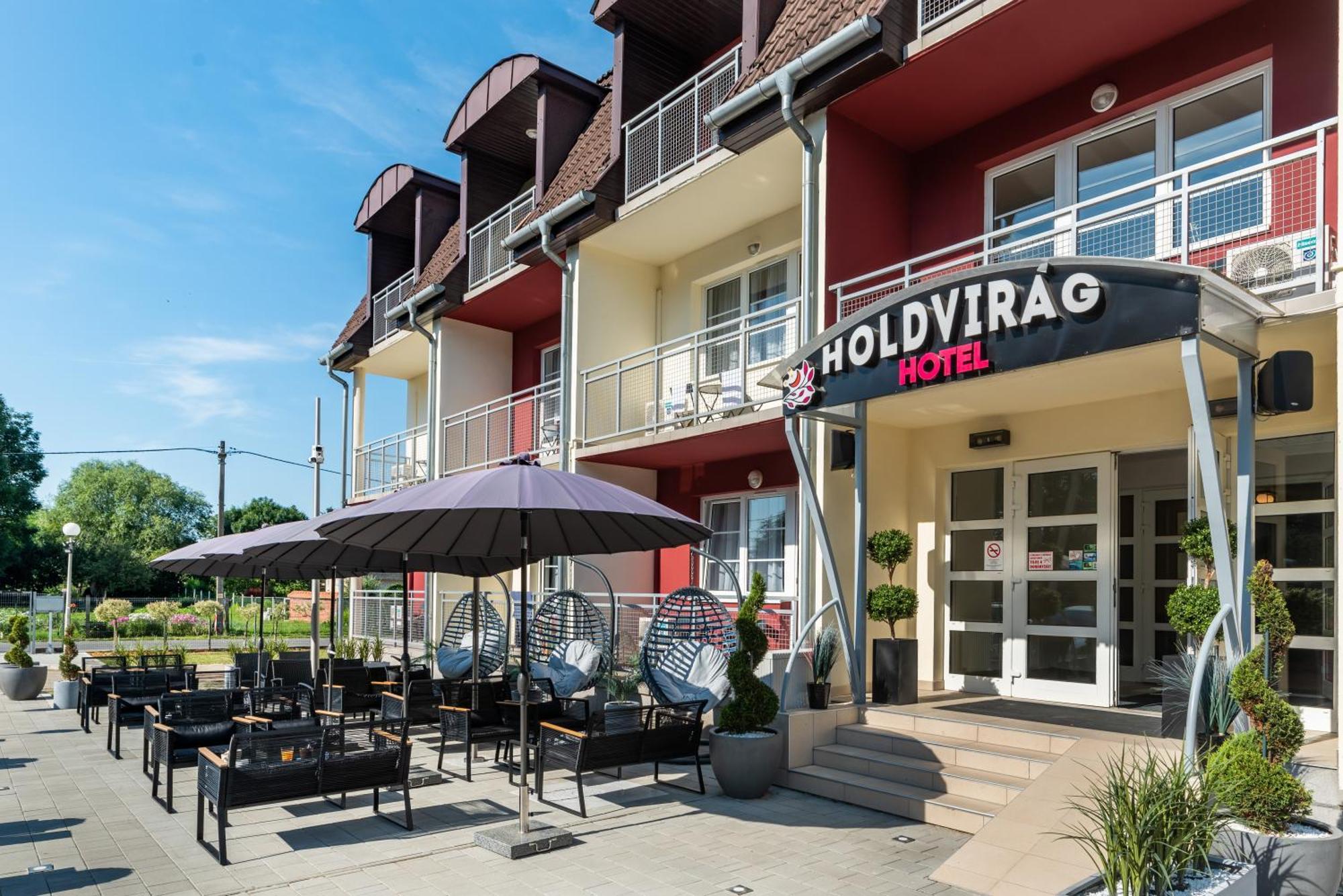 Holdvirag Hotel Sárvár Dış mekan fotoğraf